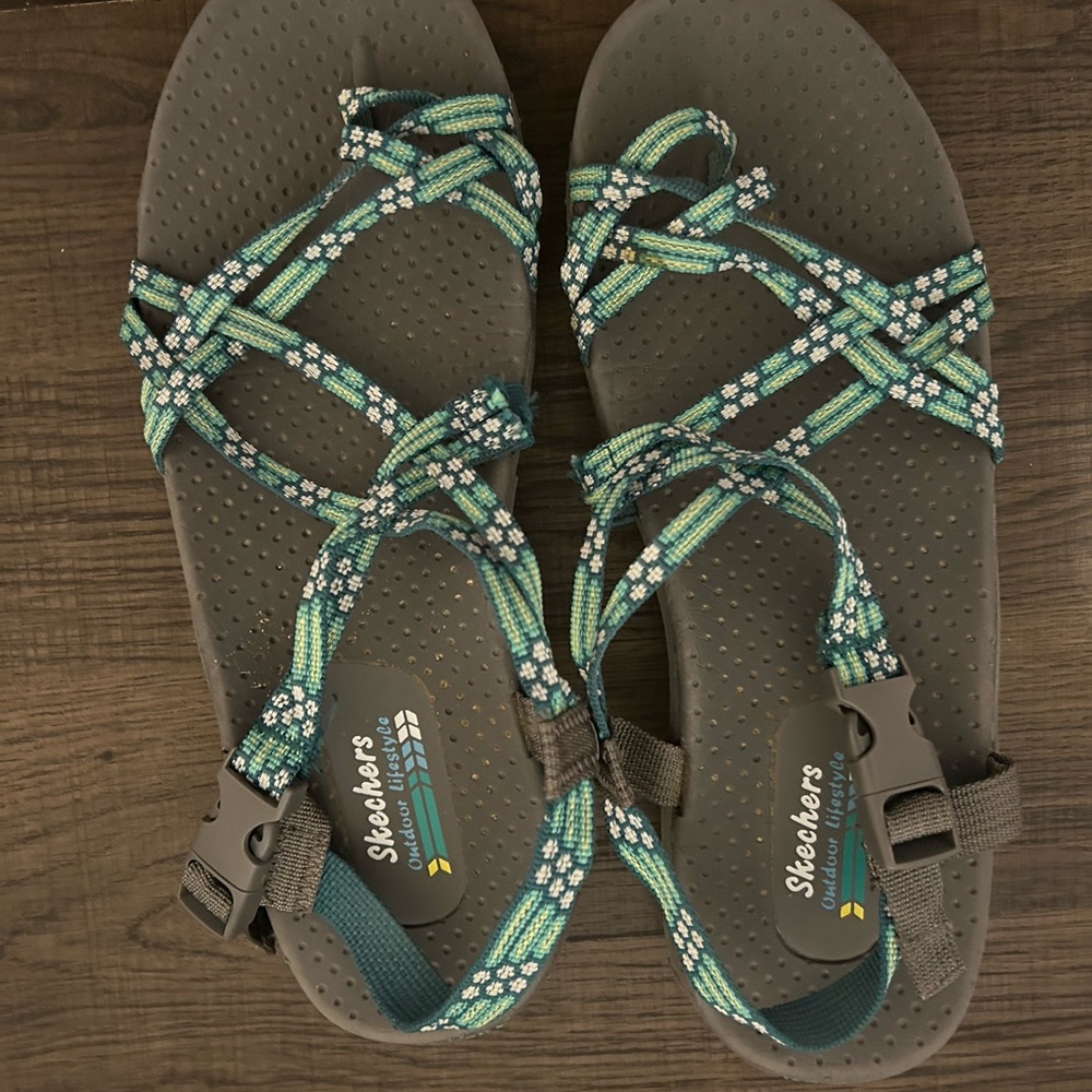 Skechers Teal and Gray Strappy Sandals